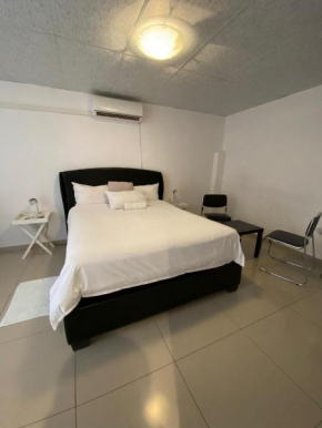 Unkurungu Guesthouses